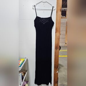 Dressbarn collection vintage black velvet embroidered maxi dress size 14